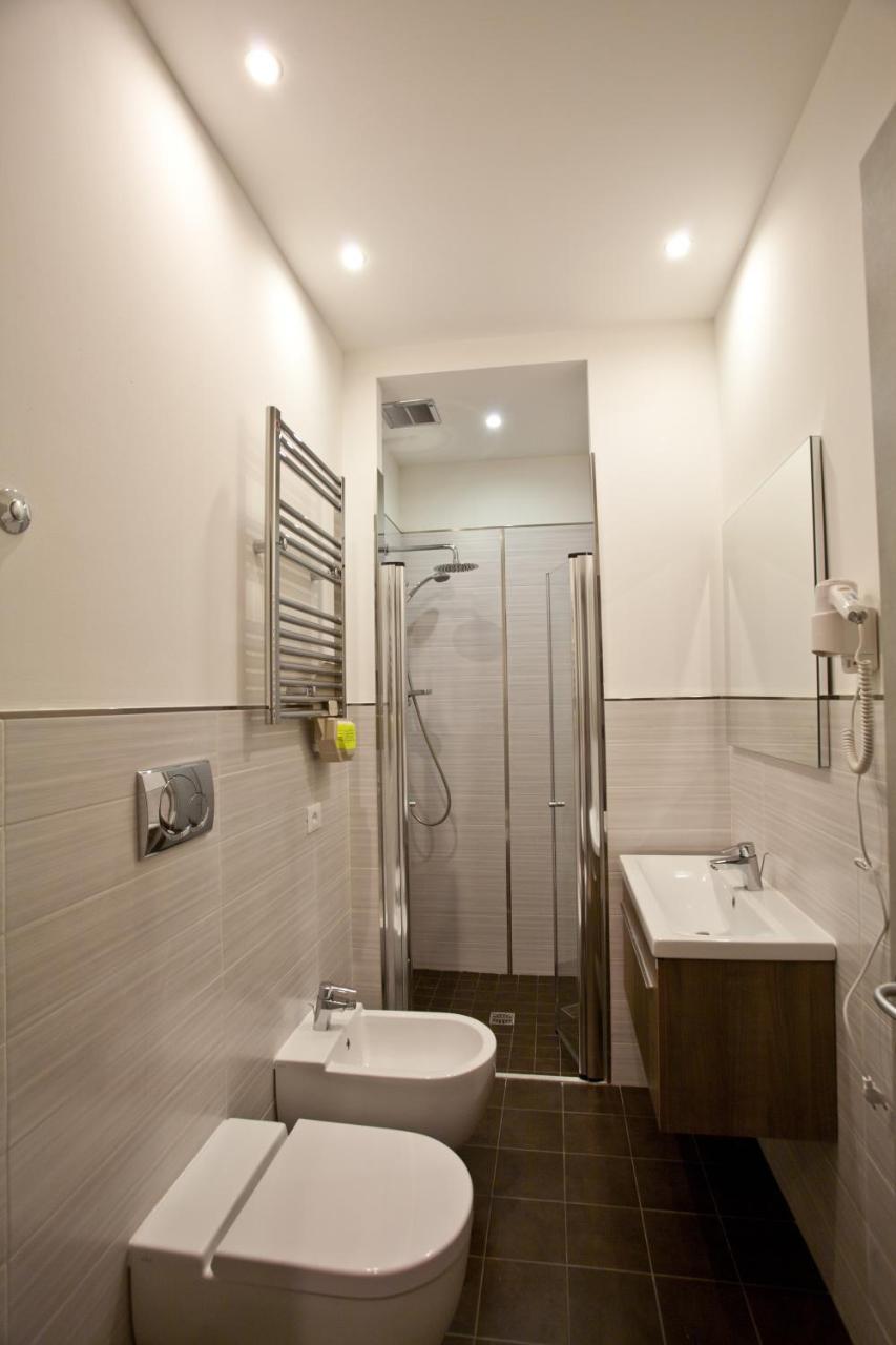 Residence Elisabetta Чезенатико Екстериор снимка
